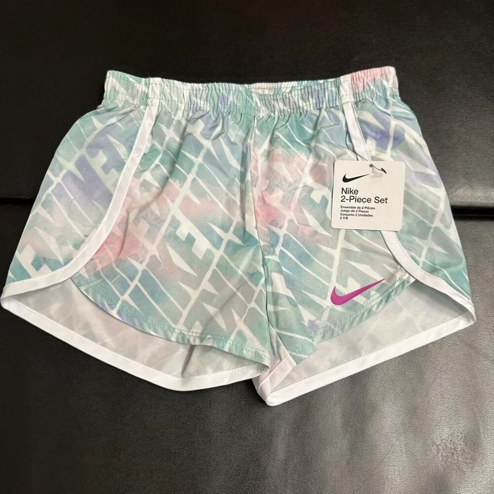 NWT Nike Athletic Set Girls Size 5